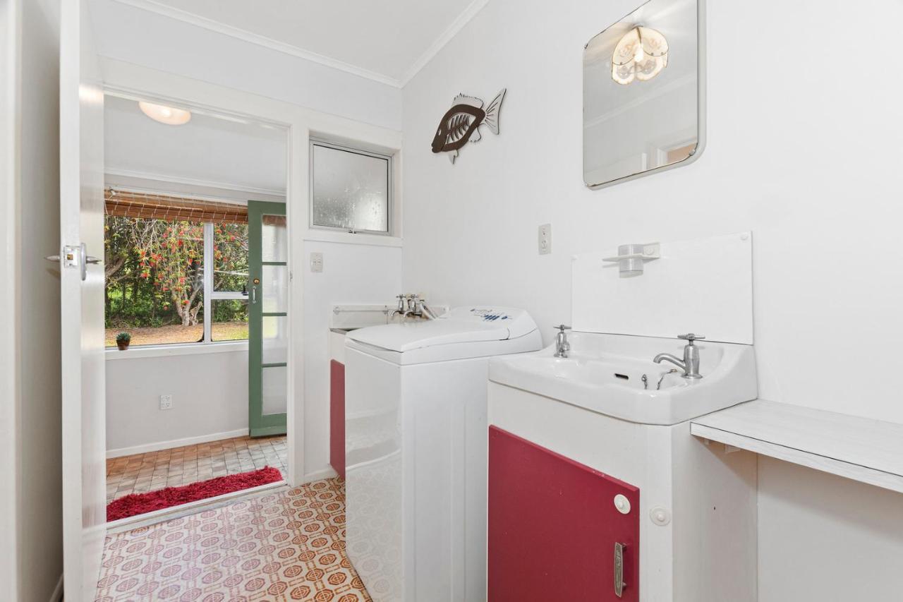 The Taranui Cottage - Mangawhai Heads Holiday Home Buitenkant foto